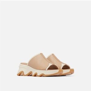 Sorel KINETIC™ IMPACT SLIDE HIGH WOMEN'S WEDGE LEATHER SANDAL. Size 7.5 in Beige